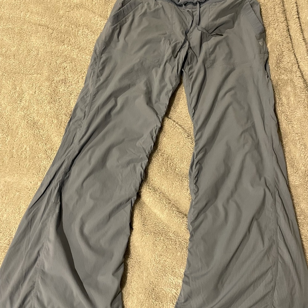 Lululemon size 10 Dance Studio unlined pants
